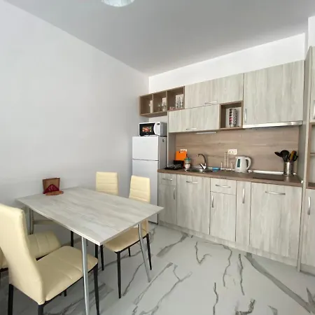 Paradise Complex Apartament *