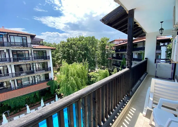 Daire Paradise Complex *