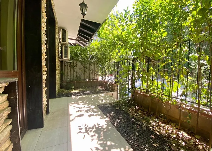 Paradise Complex Daire *