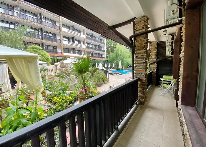 Daire Paradise Complex