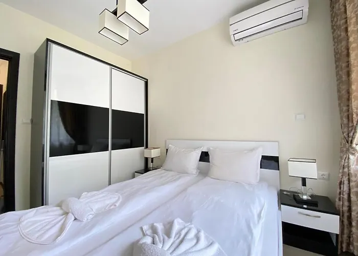 Daire Paradise Complex