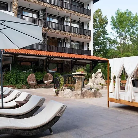 Paradise Complex * بريمورسكو