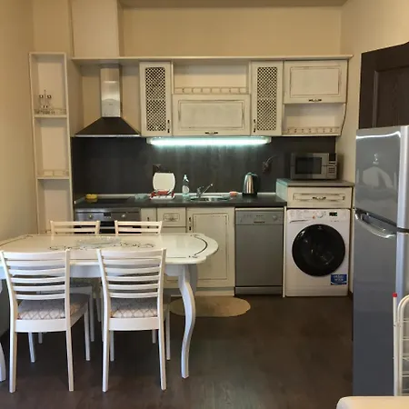 Paradise Complex * بريمورسكو