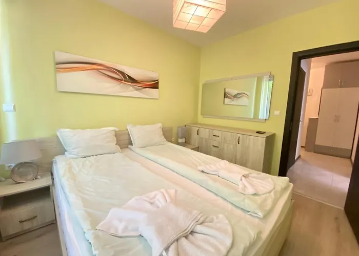 Lägenhet Paradise Complex