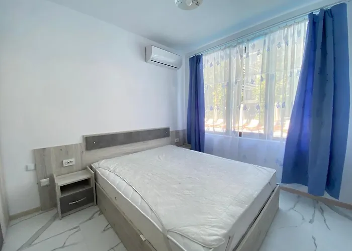 Paradise Complex Lägenhet